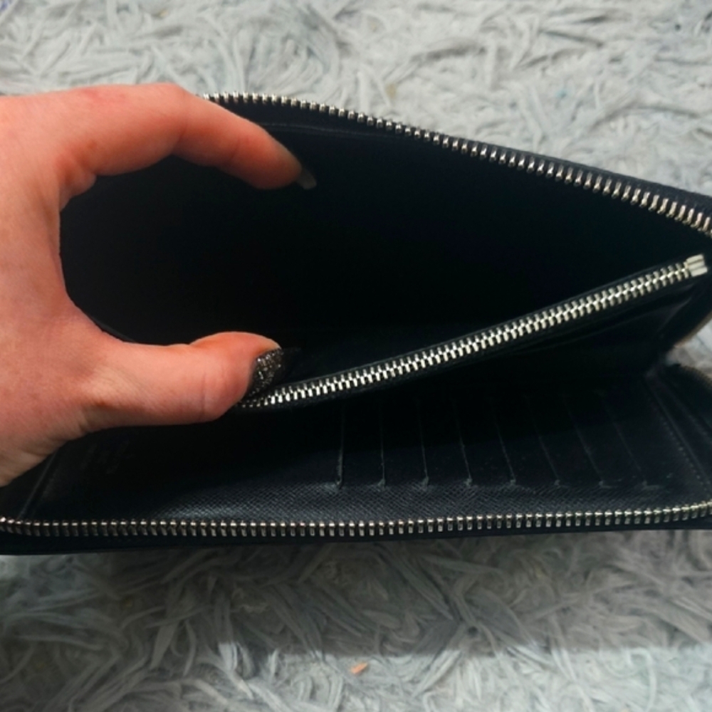 Louis Vuitton Damier Graphite Black/Gray Vertical Zip Long Wallet (EUC)COA🤍🖤🤍 - Picture 9 of 15